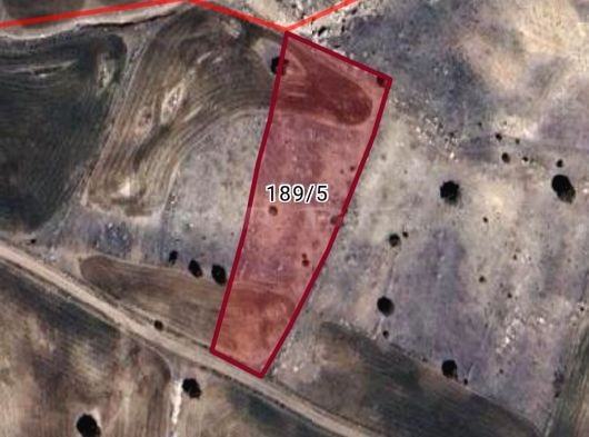 MERAM GÜNEYDERE SATILIK MÜSTAKİL 2.750 m2 HESAPLI TARLA