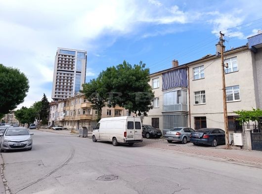 SELÇUKLU BEDİR MAH KENT PLAZA YAKINI 3+1 BAKIMLI SATILIK DAİRE