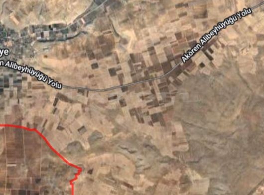 Akören Orhaniye'de 7.649 m² Müstakil Yatırımlık Tarla